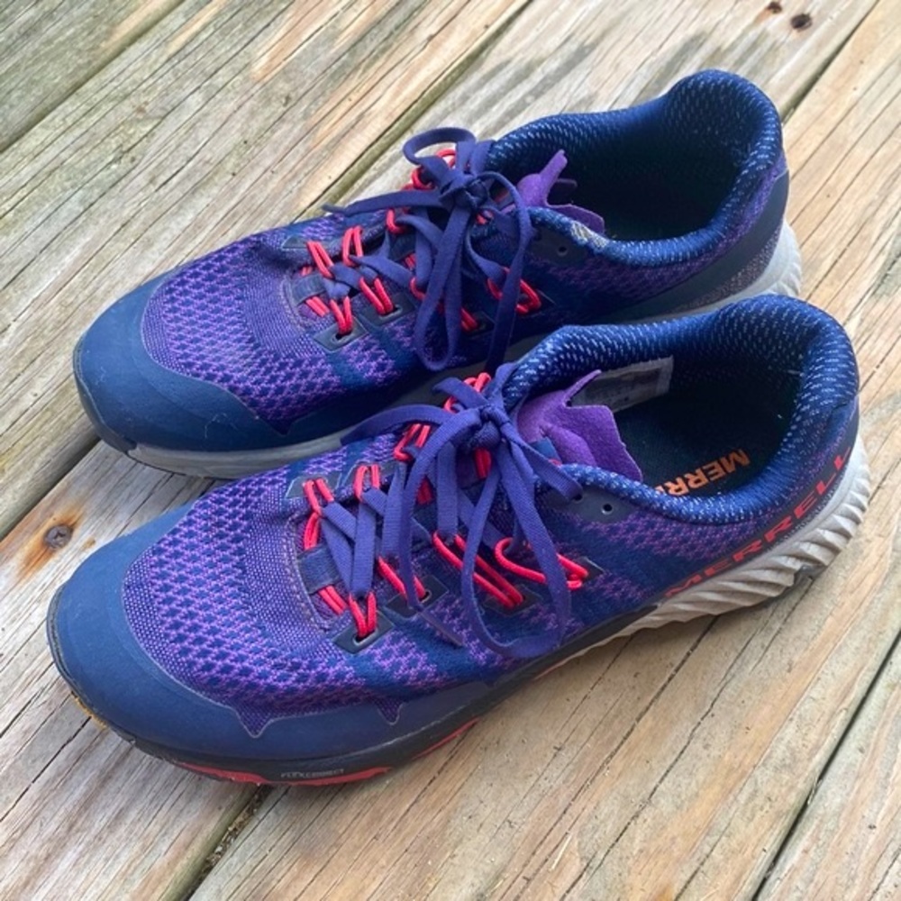 Like New Merrell Agility Peak Flex 3 Acai Running Shoe, Size 9, Purple &…